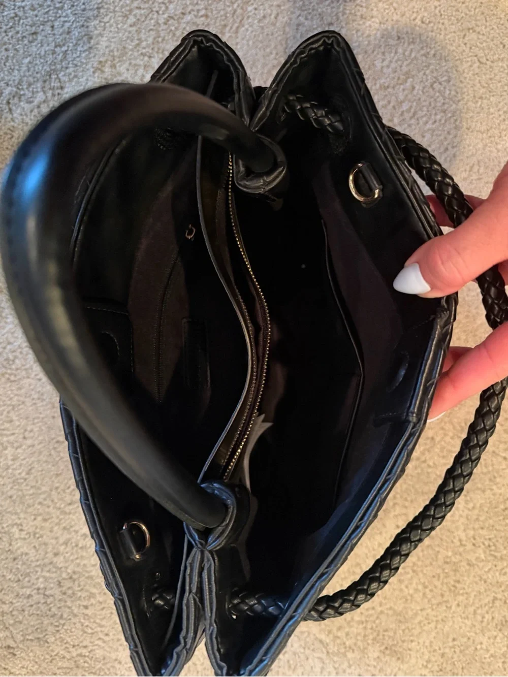 Source Unknown Black Braided-Handle Shoulder Bag - Picture 4 of 5